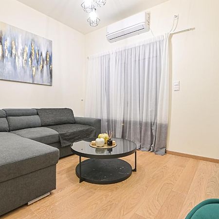 Areos Comfort Living Apartment - Alexandras Ave 72 Atina Dış mekan fotoğraf