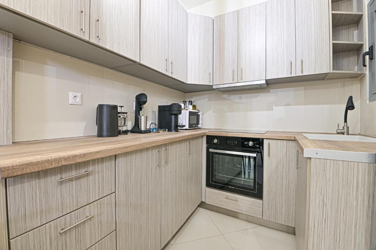 Areos Comfort Living Apartment - Alexandras Ave 72 Atina Dış mekan fotoğraf