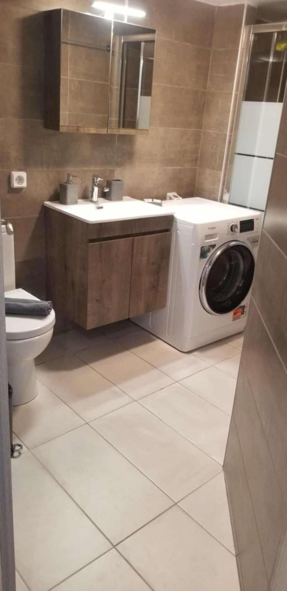 Areos Comfort Living Apartment - Alexandras Ave 72 Atina Dış mekan fotoğraf
